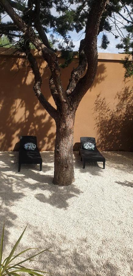Suite 24 Aubenas Exterior foto